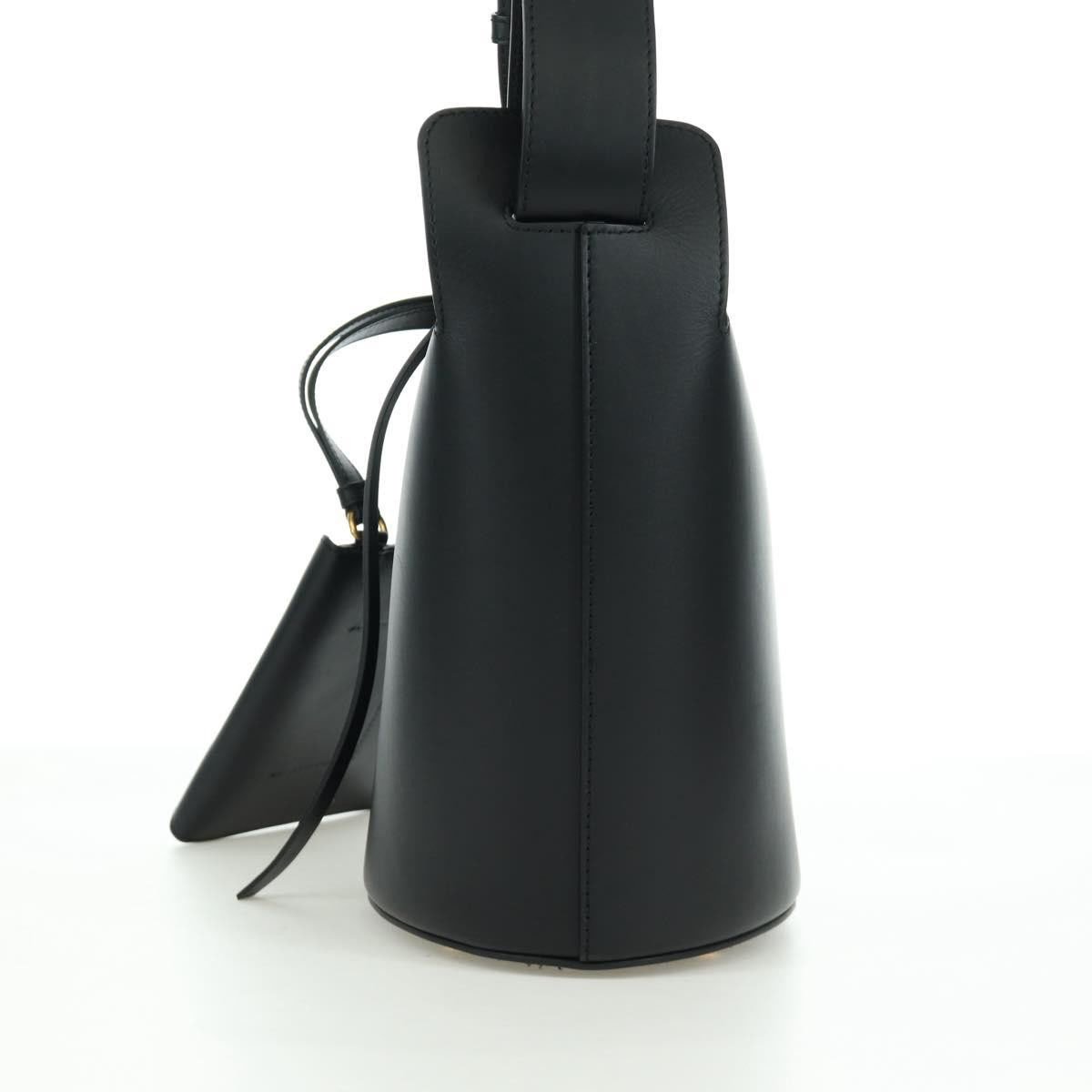 Burberry Supple Bucket Leather Medium