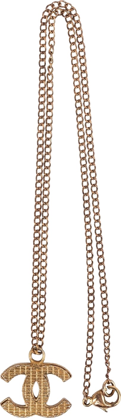 Chanel Textured CC Emblem Pendant Necklace 04C