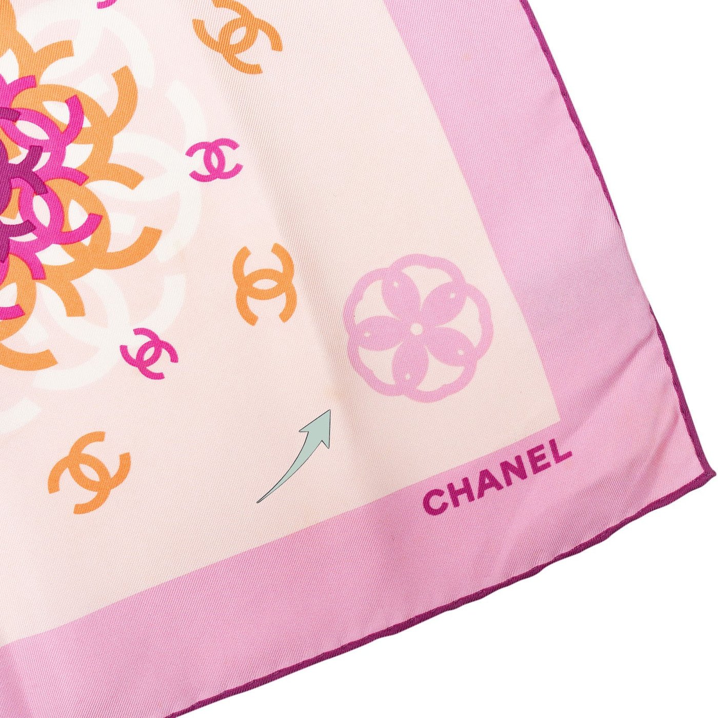 Chanel Pink CC Flower Medallions Silk 90 Scarf Tuch