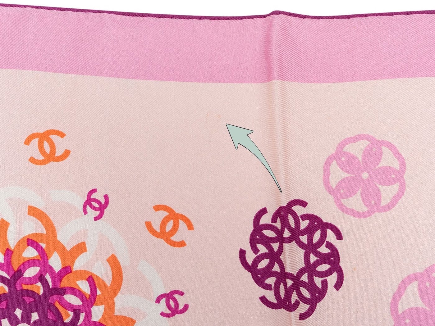 Chanel Pink CC Flower Medallions Silk 90 Scarf Tuch