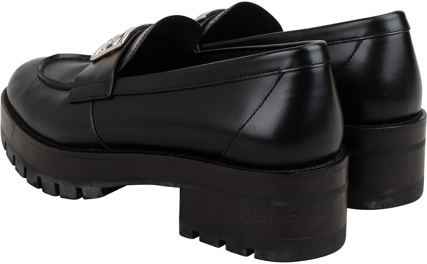 Chanel Black Brushed Leather CC Platform Loafers (38)