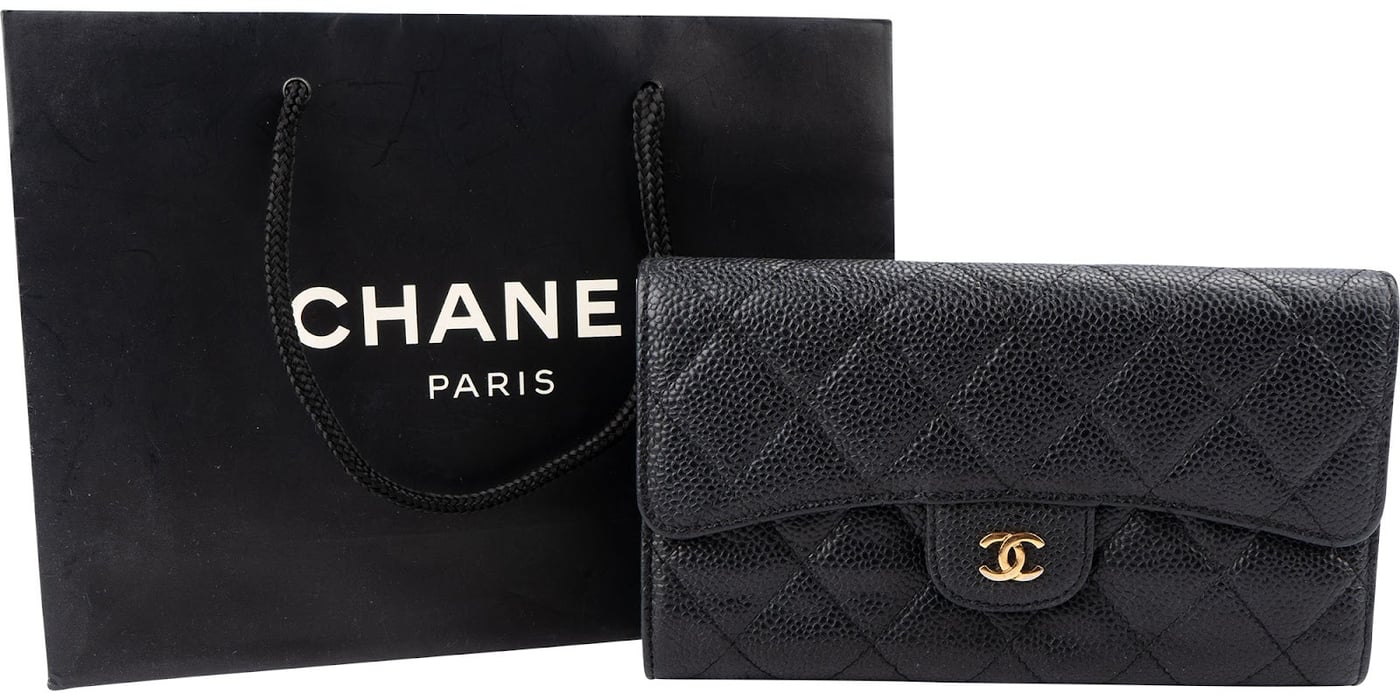 Chanel Quilted Caviar Leather Classic CC Flap Wallet