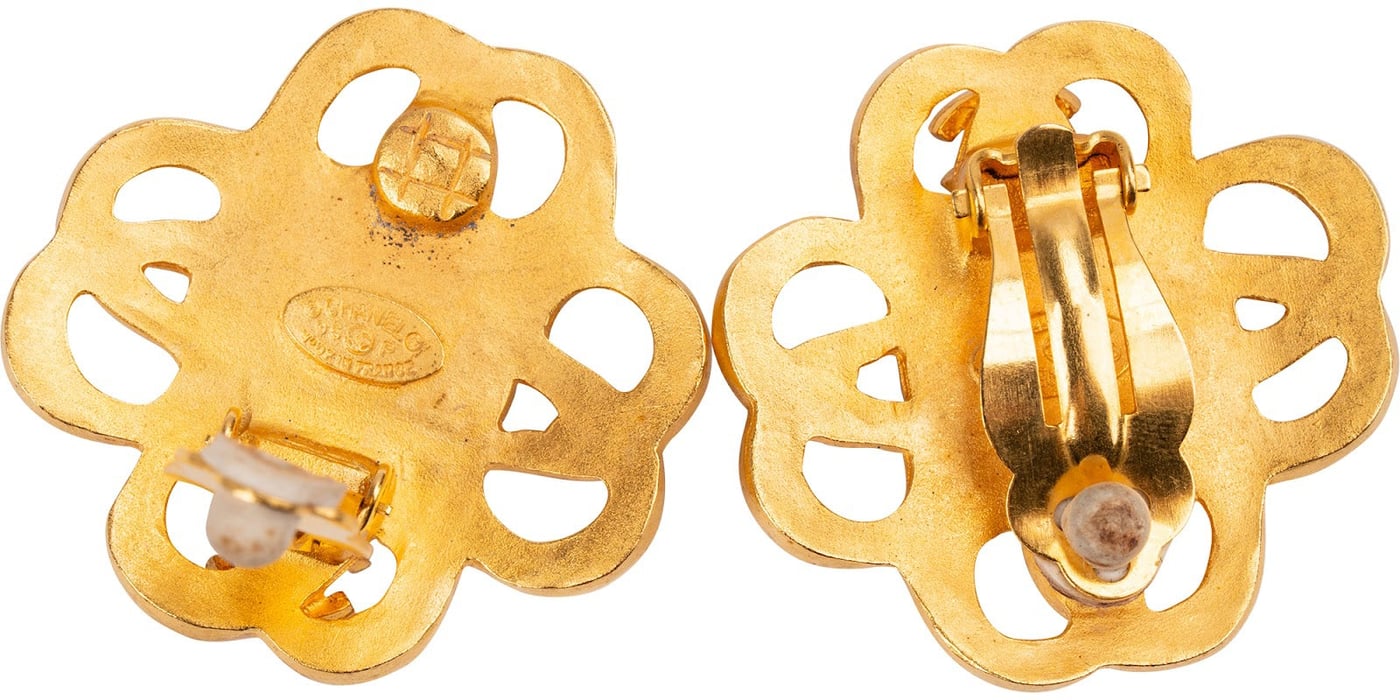 Chanel Gold Tone CC Clover Faux Pearl 1995 Clip-On Earrings