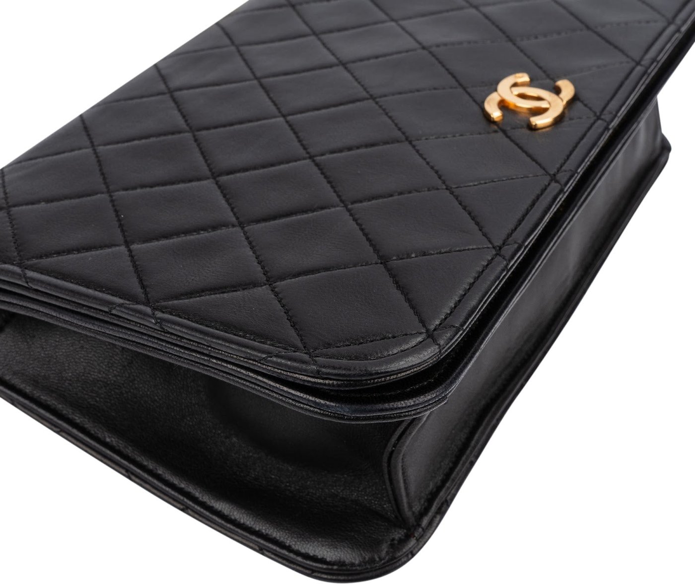 Chanel Quilted Lambskin 24K Gold Single Flap Shoulder Bag