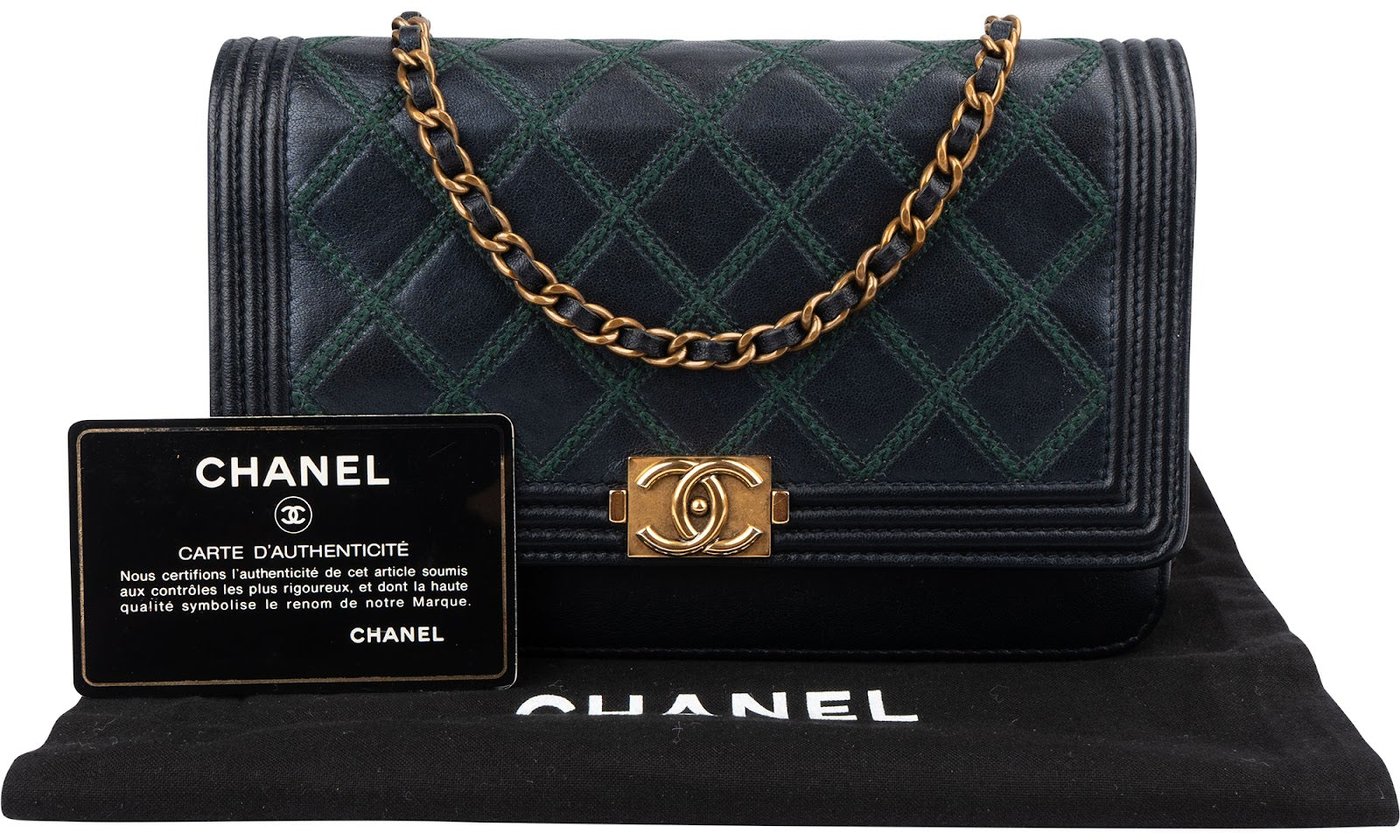 Chanel Leather Green Stitching BoyWallet On Chain Crossbody Bag