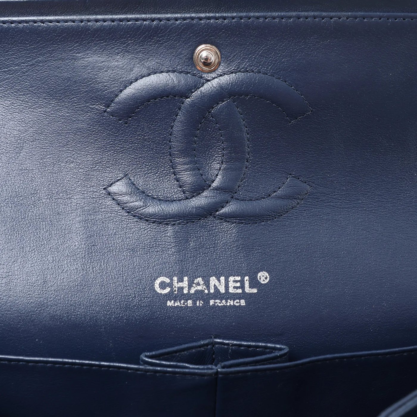 Chanel Classic Matelasse 25 Patent Leather Double Flap Double Chain Shoulder Bag in Green A01112