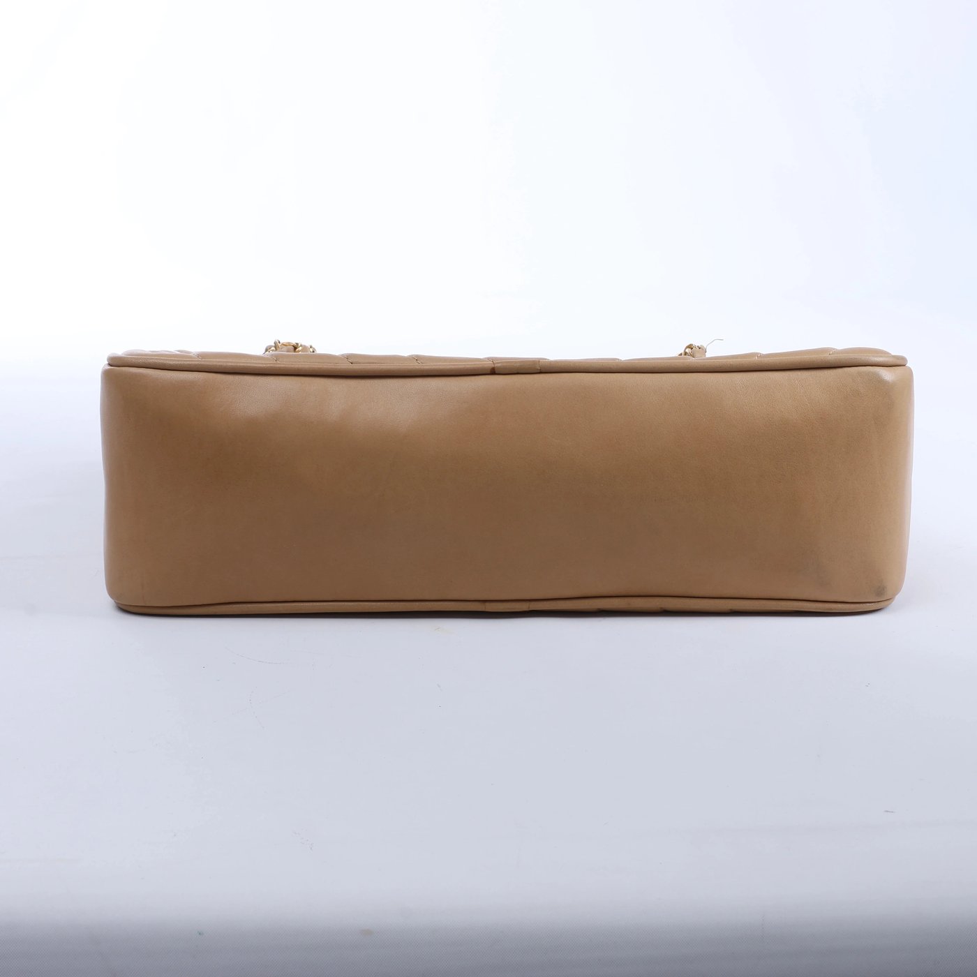 Chanel Chevron Leather Chain Shoulder Bag in Beige