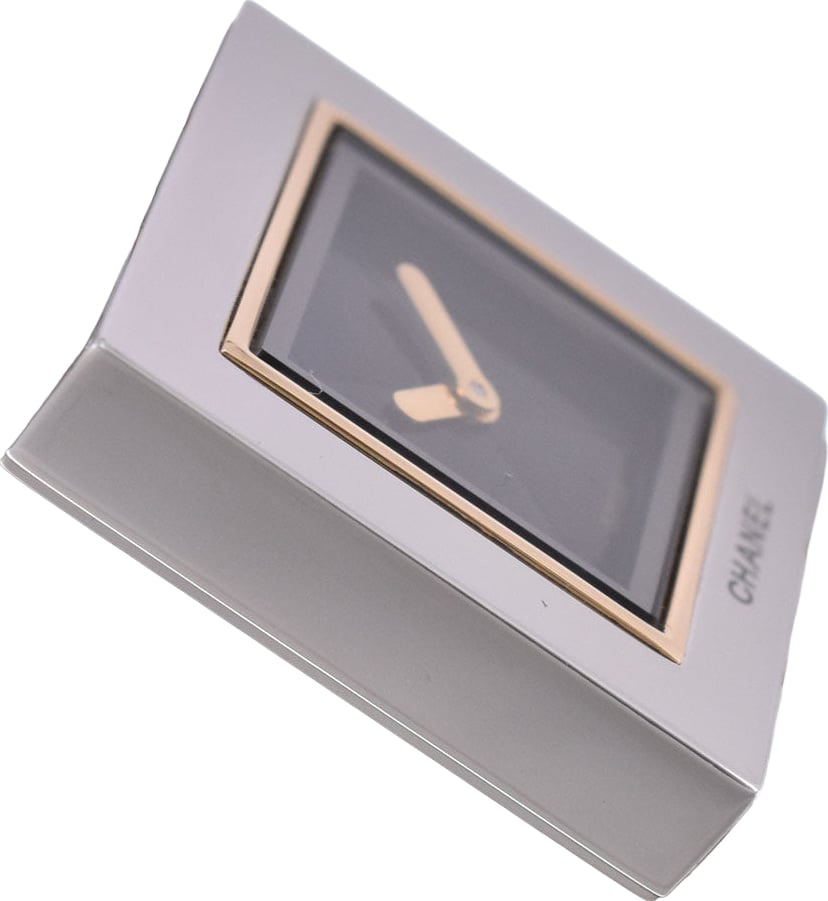 Chanel Matelasse Quartz Stainless Steel 19