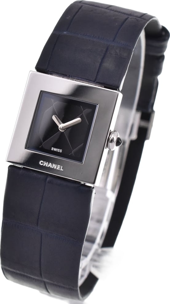 Chanel Matelasse Quartz Stainless Steel 19