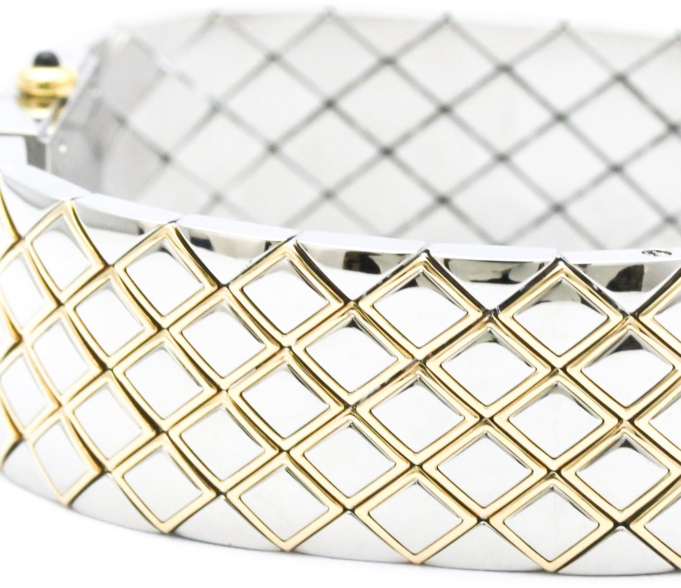 Chanel Matelasse Quartz Stainless Steel 19