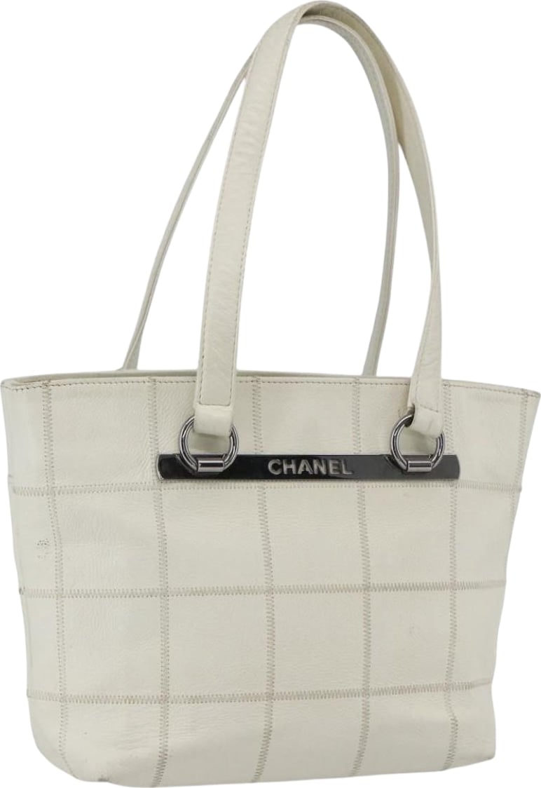 Chanel Square Stitch Quilted Leather Medium