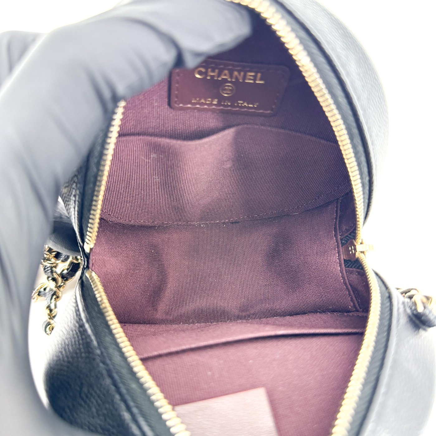 Chanel Round Chain Quilted Caviar Small