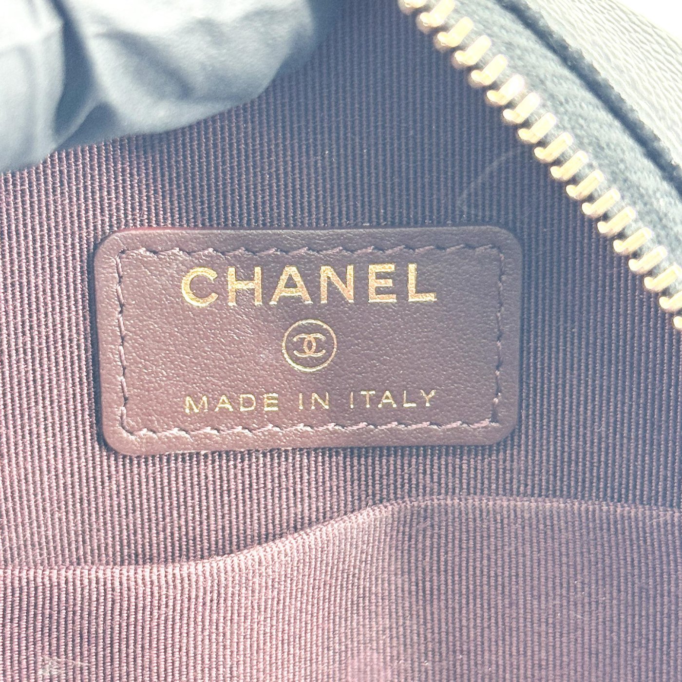 Chanel Round Chain Quilted Caviar Small