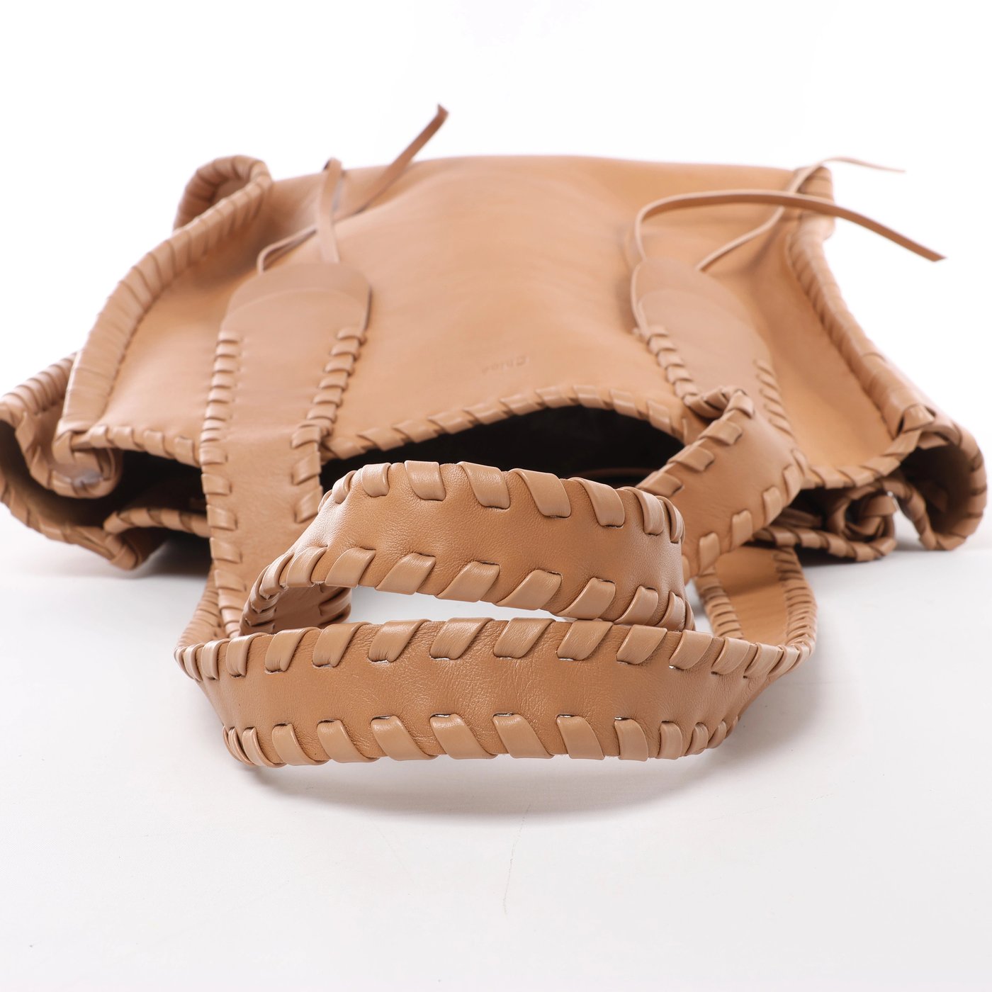 Chloe Mony Leather Leather Shoulder Bag in Brown