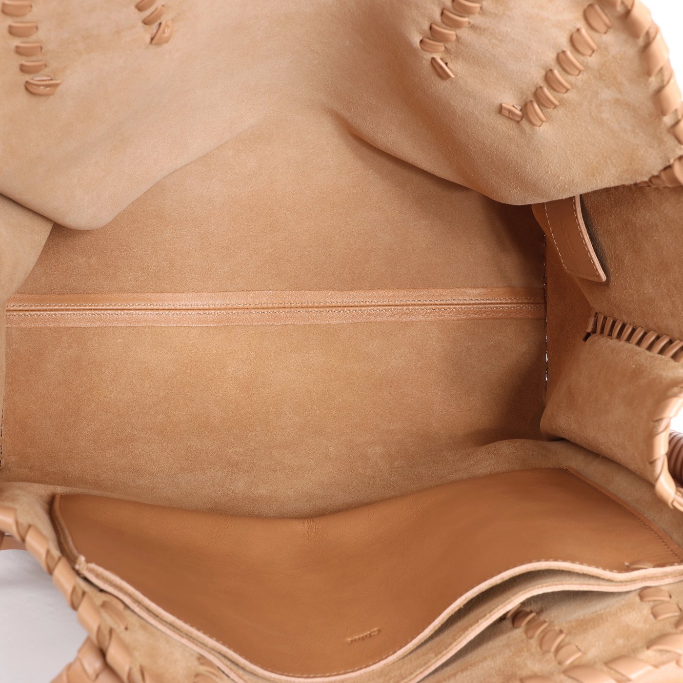 Chloe Mony Leather Leather Shoulder Bag in Brown
