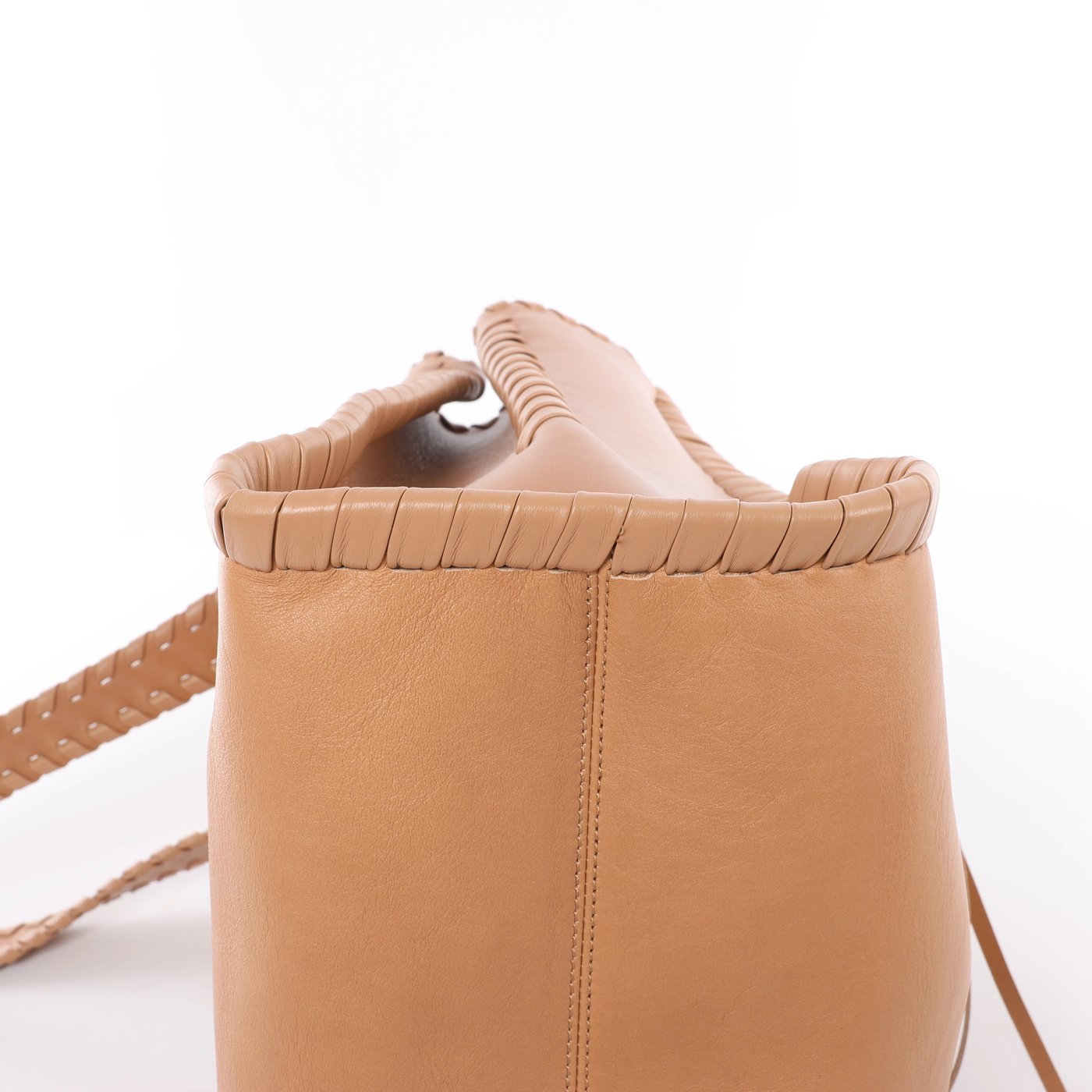 Chloe Mony Leather Leather Shoulder Bag in Brown
