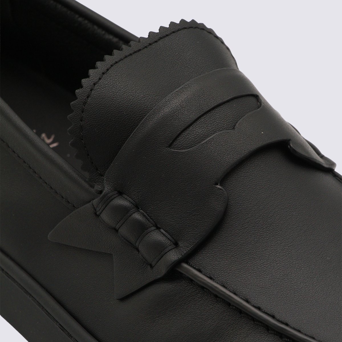 Moccasin-Style Black Leather Flat Shoes with Decorative Strap