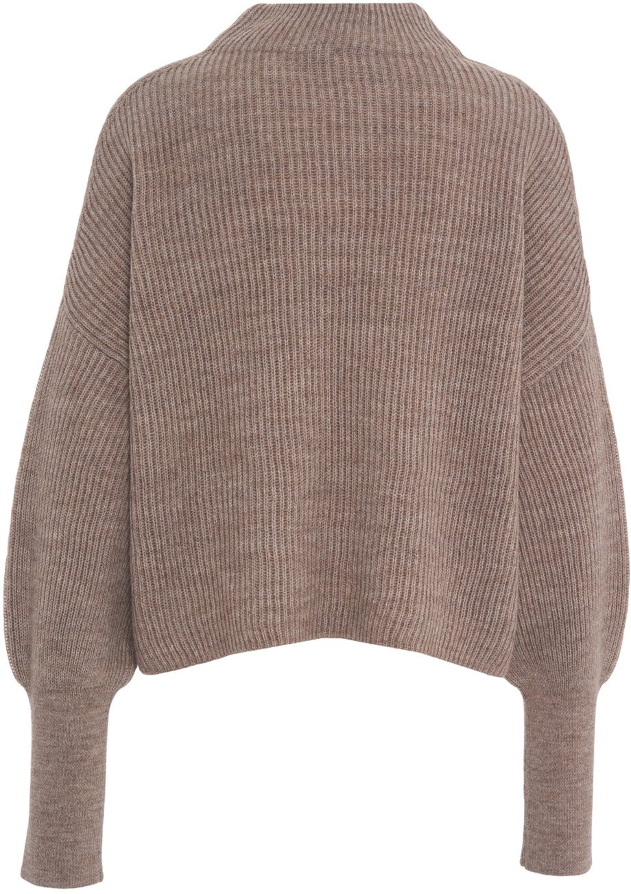 Sweater with ribbed cuffs