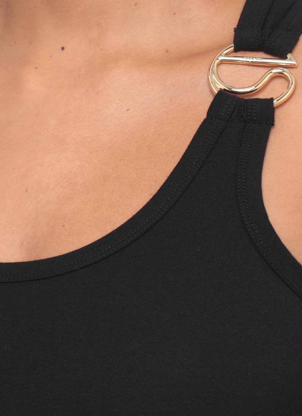 Top Black