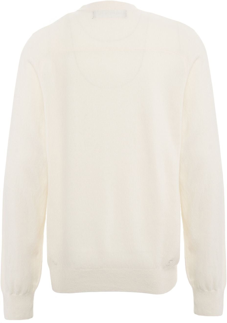 Wool sweater