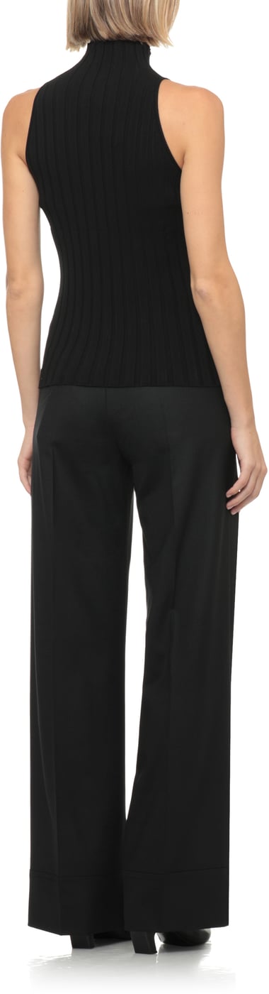Top Black