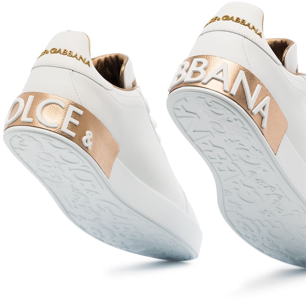 Sneakers Gold