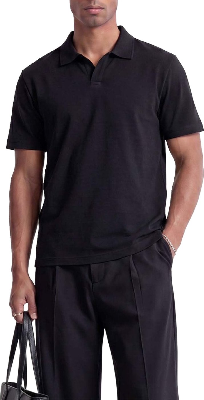 Fuo | Black