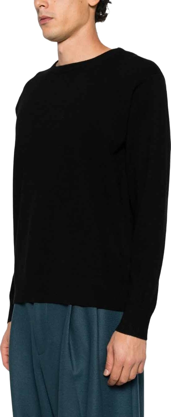 Sweaters Black