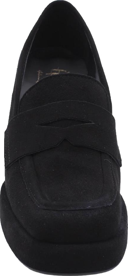 Pump Black