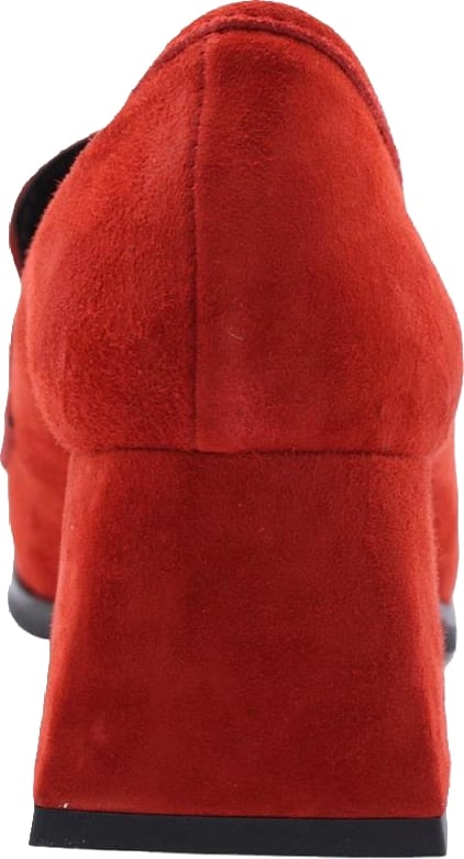 Pump Red