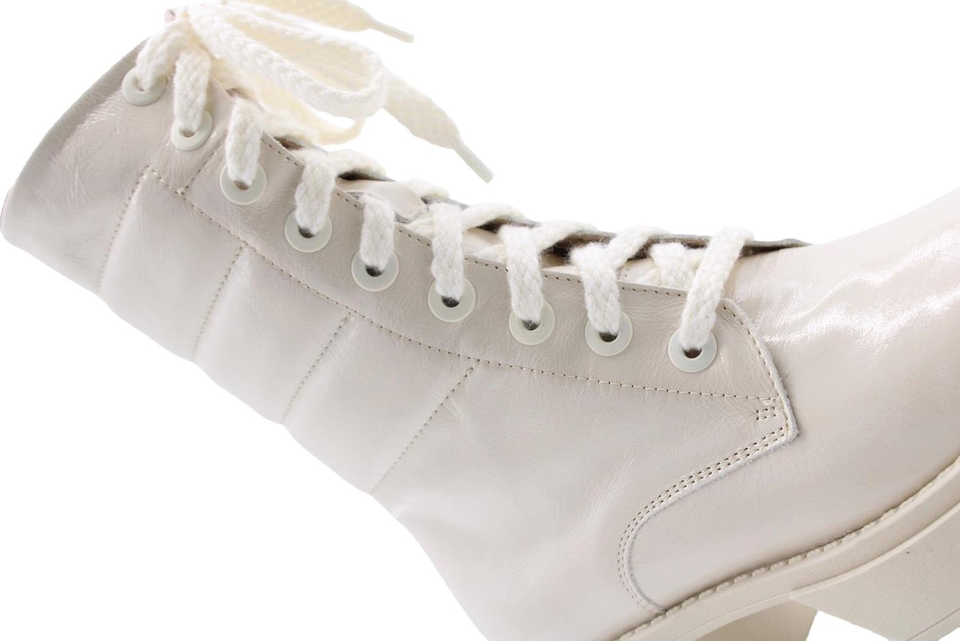Bottine White