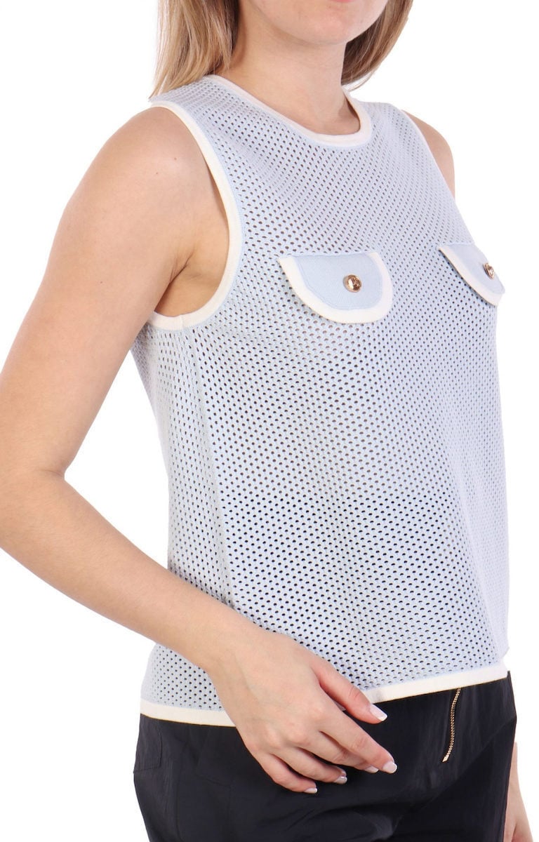 Top licht blauw
