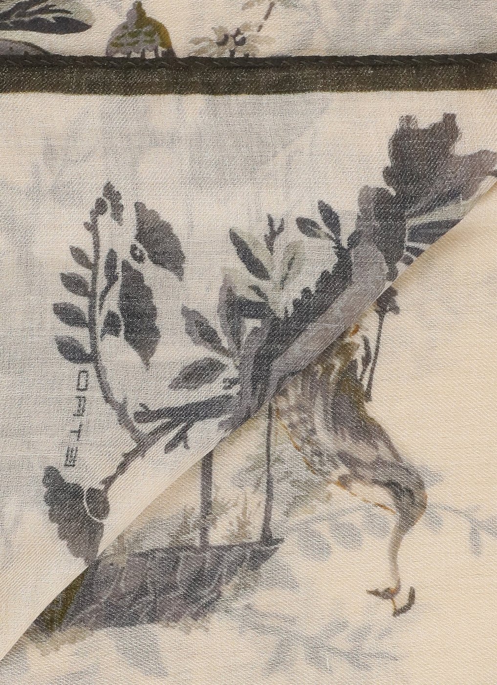 Scarfs Beige