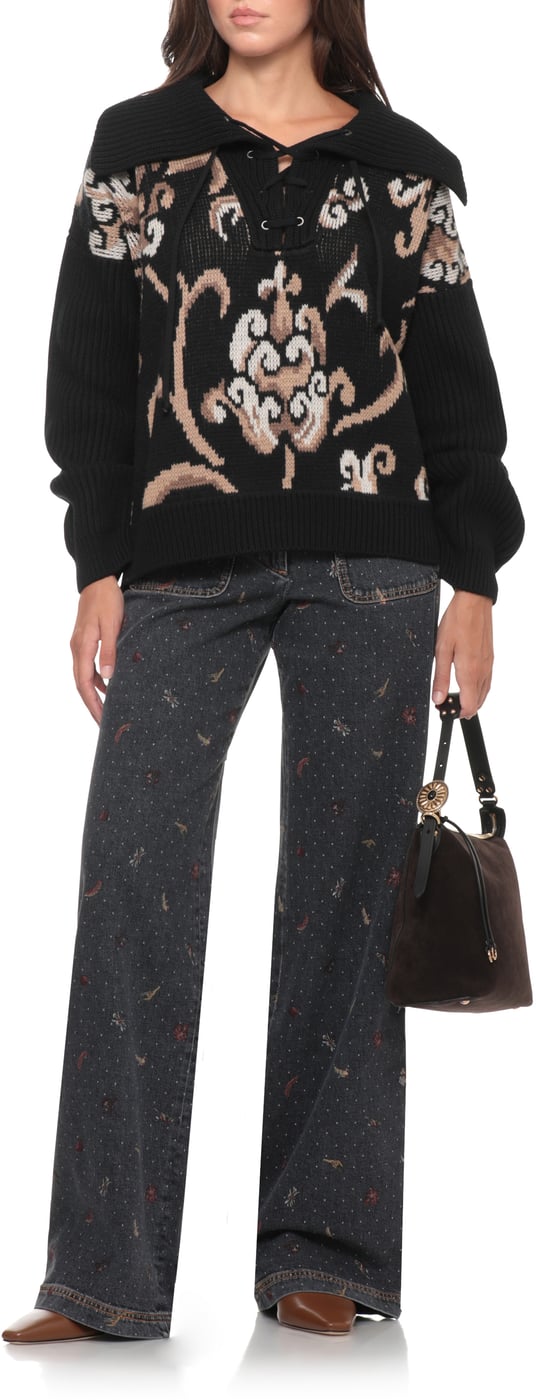 Sweaters Black