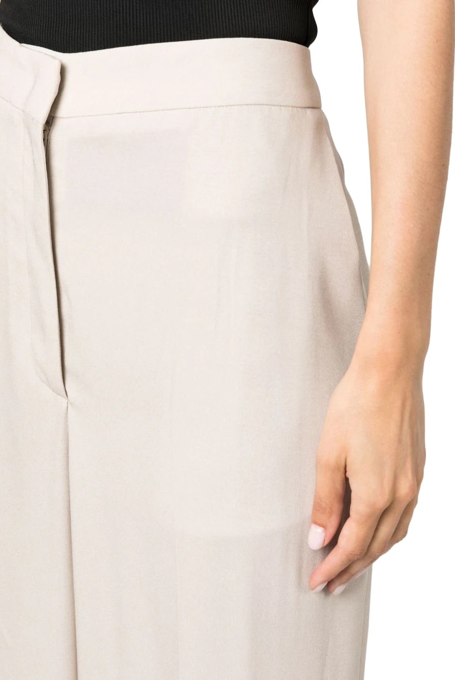 pantaloni beige