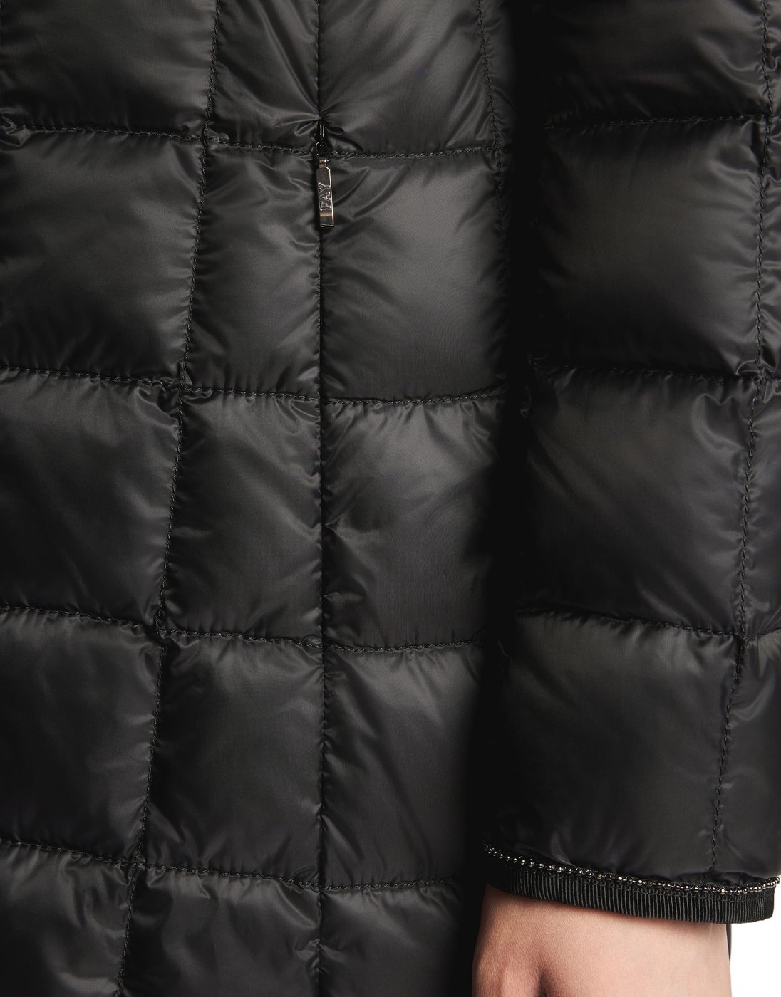 Coats Nero