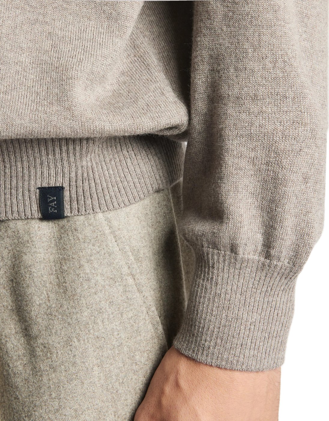 Sweaters Kaki Chiaro