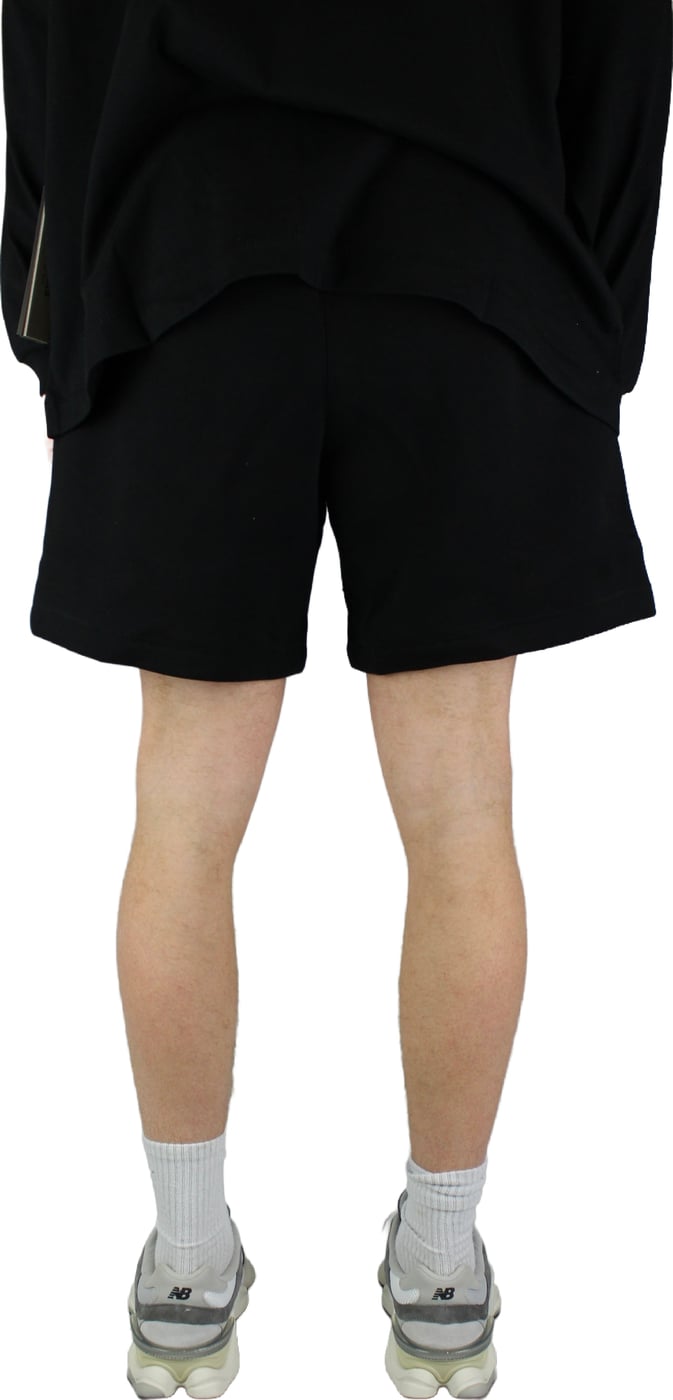 Fear of God Essentials Fleece Soccer Short 'Zwart'