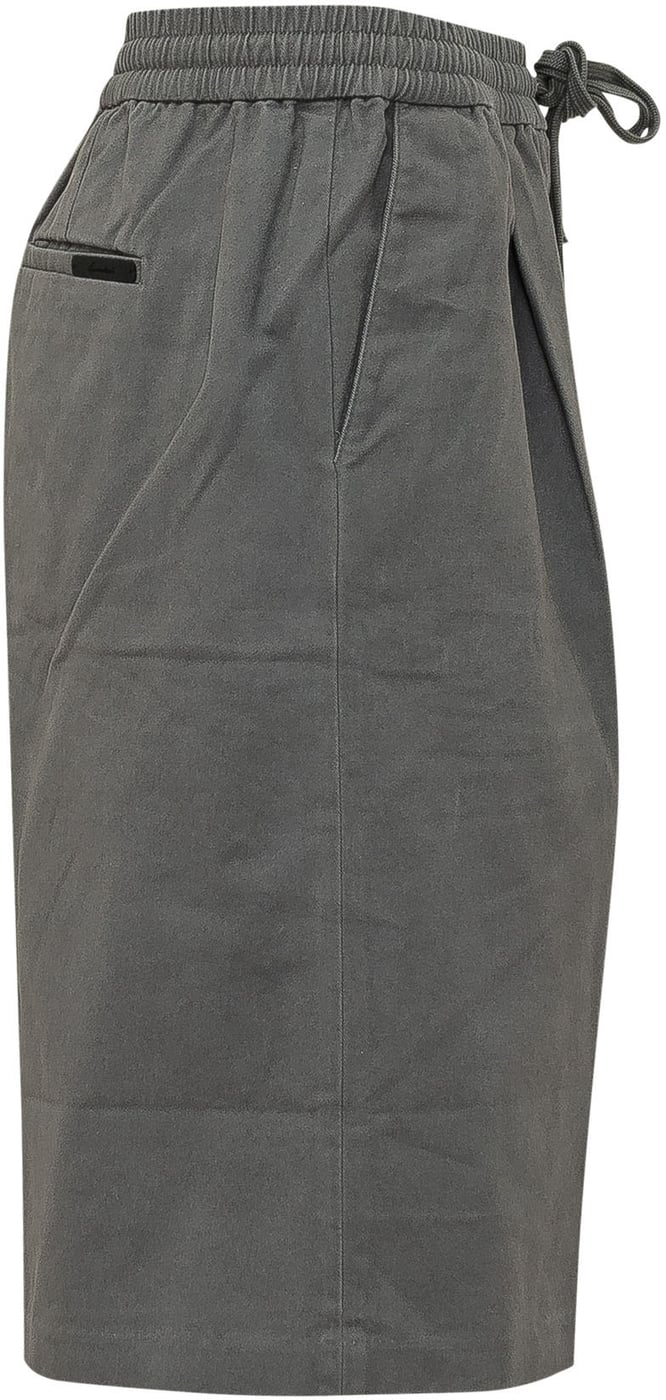 Shorts Ampi con Pince e Coulisse