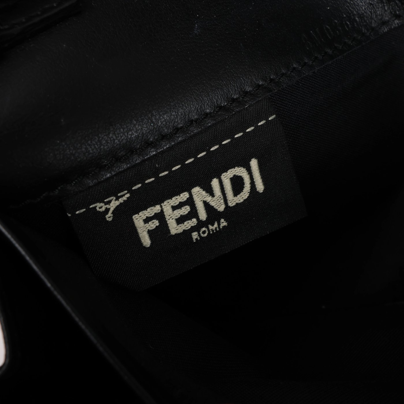 Fendi Continental F Leather Chain Wallet in Black 8M0365