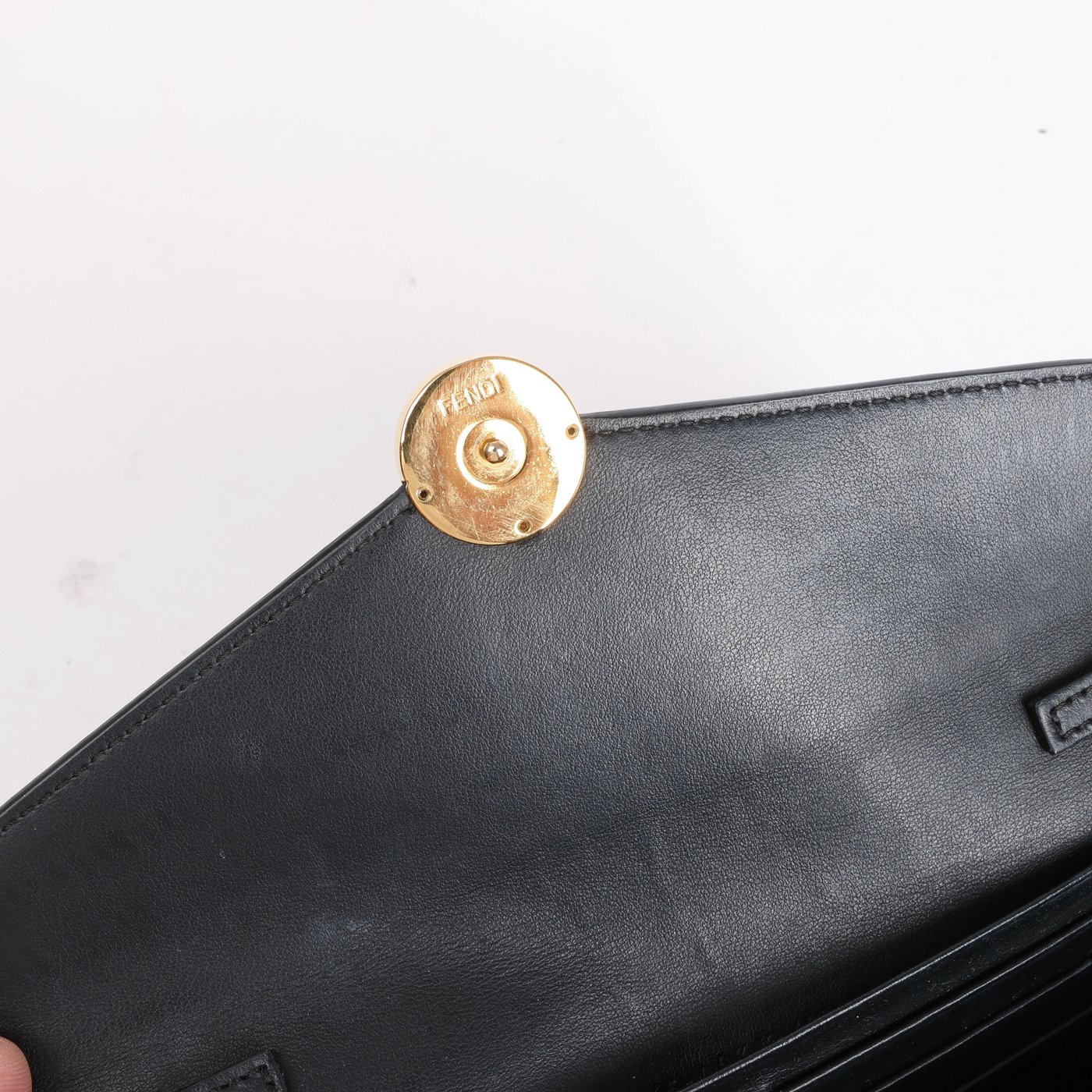 Fendi Continental F Leather Chain Wallet in Black 8M0365