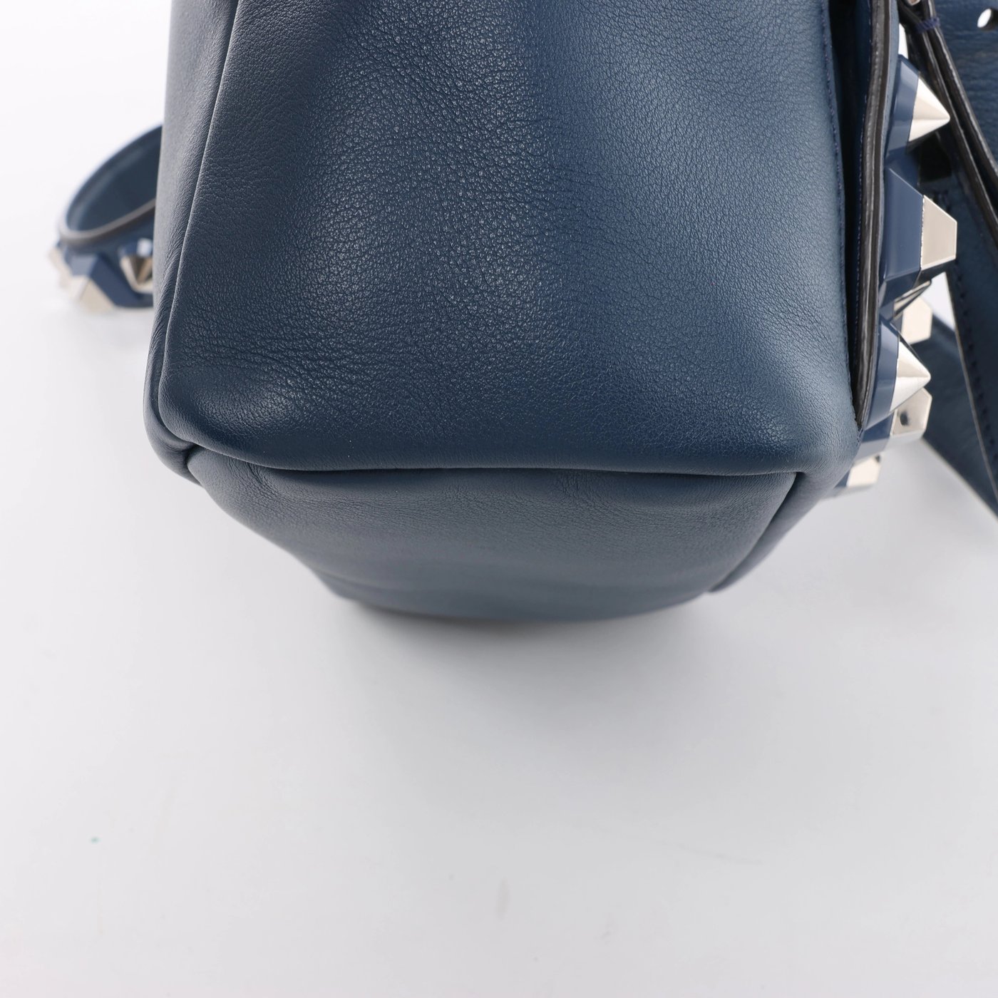 Fendi Borsa Vit Dolce Studs Leather Crossbody Bag Navy Blue 8BT281