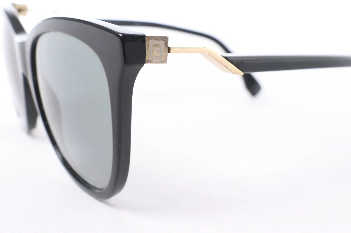 Fendi Zucca FF Logo Wayfarer Sunglasses in Black