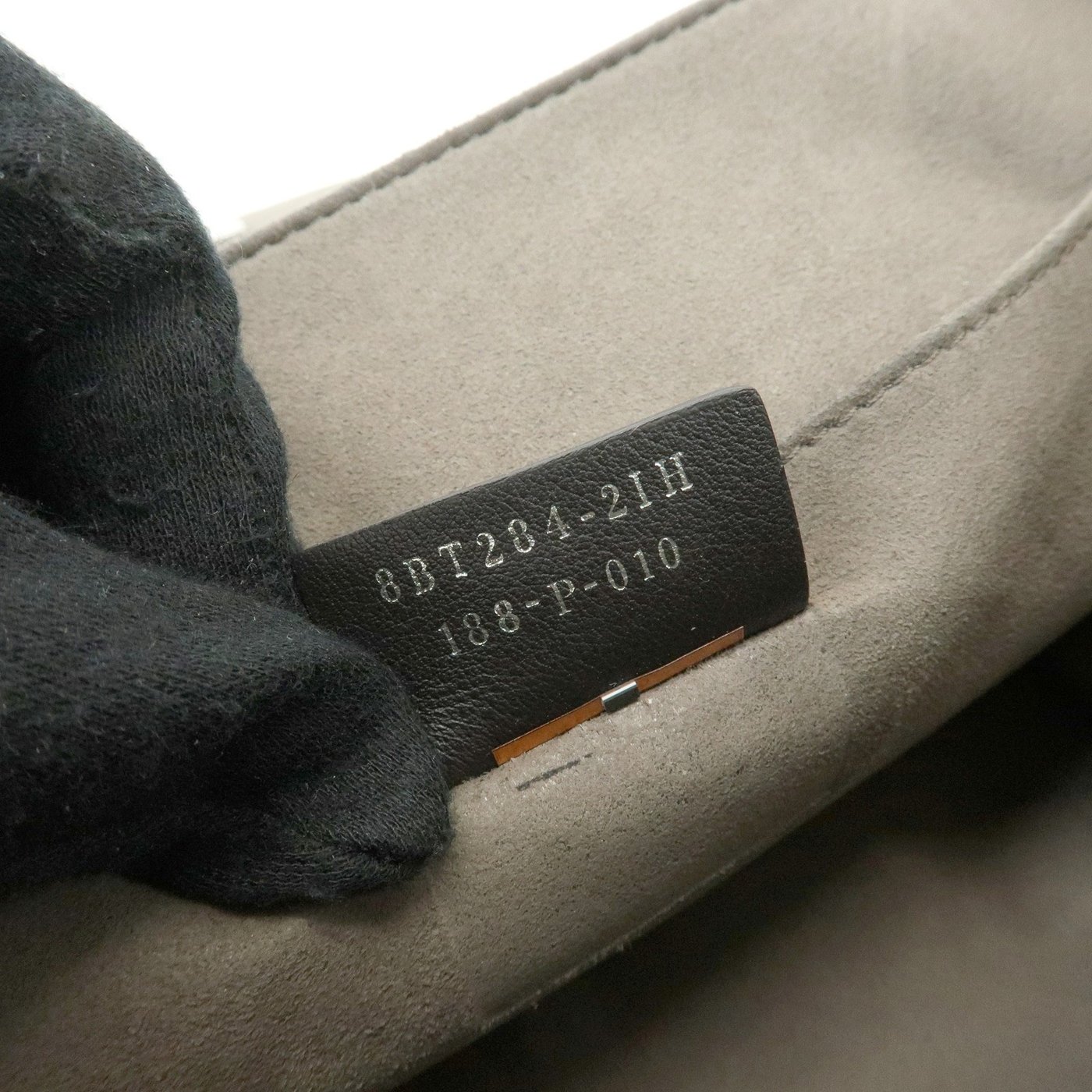 Fendi Kan I F Leather Medium