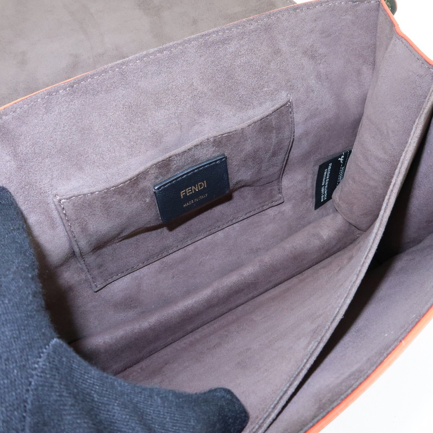 Fendi Kan I Leather Medium