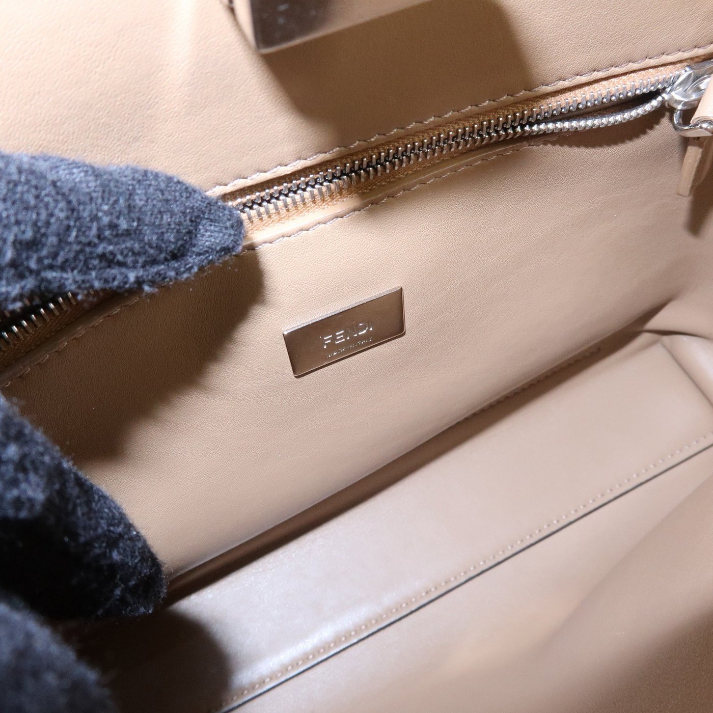 Fendi Peekaboo Essentially Leather