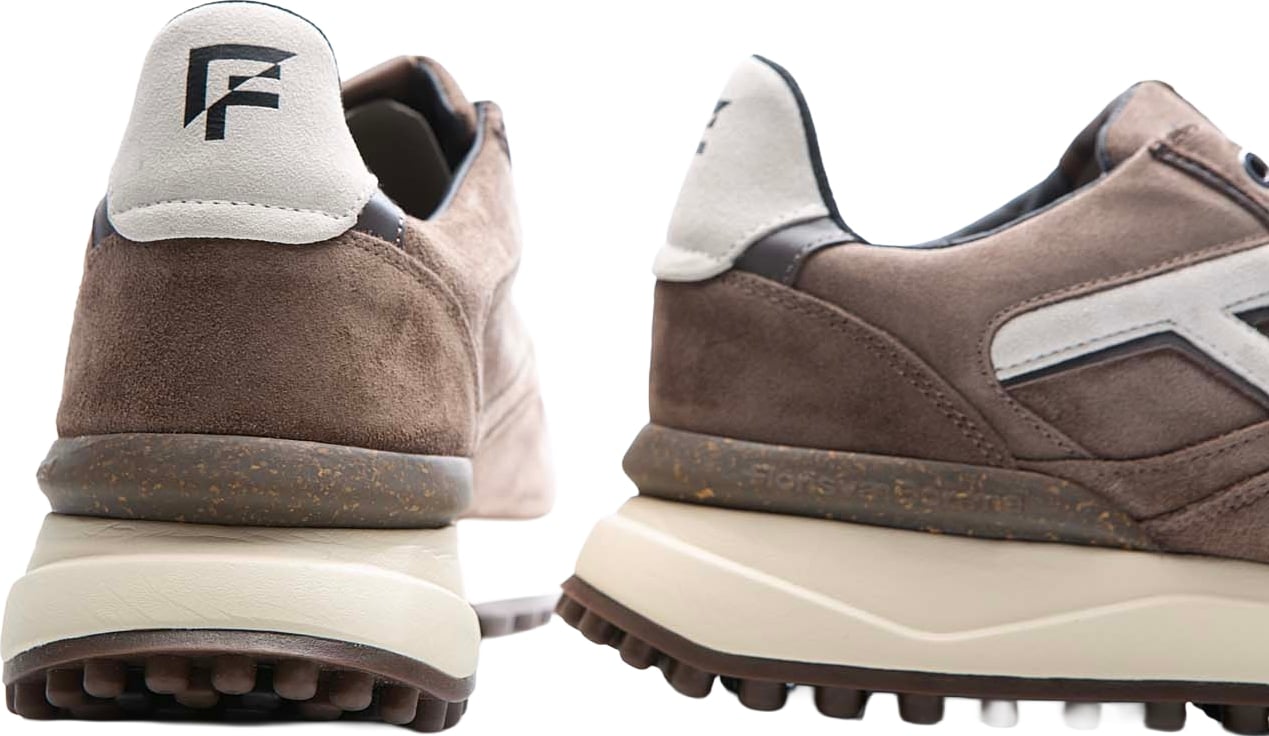 Sneaker Brown
