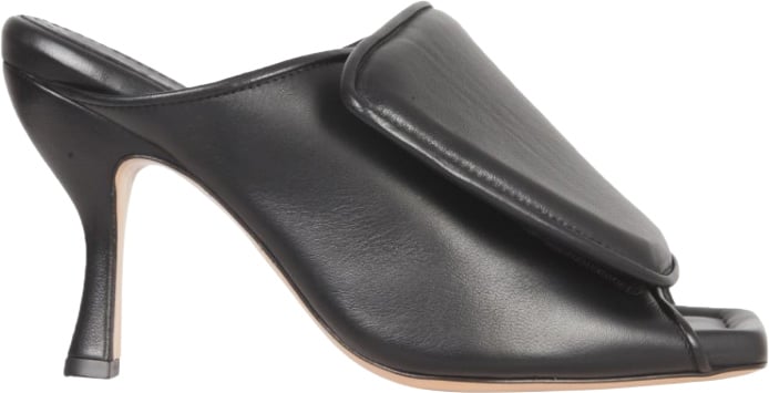 Gia 2 Puffy Sandals