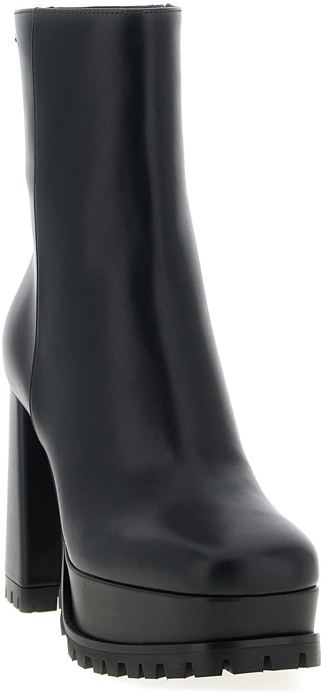 Gianvito Rossi Black Calfskin Ankle Boots