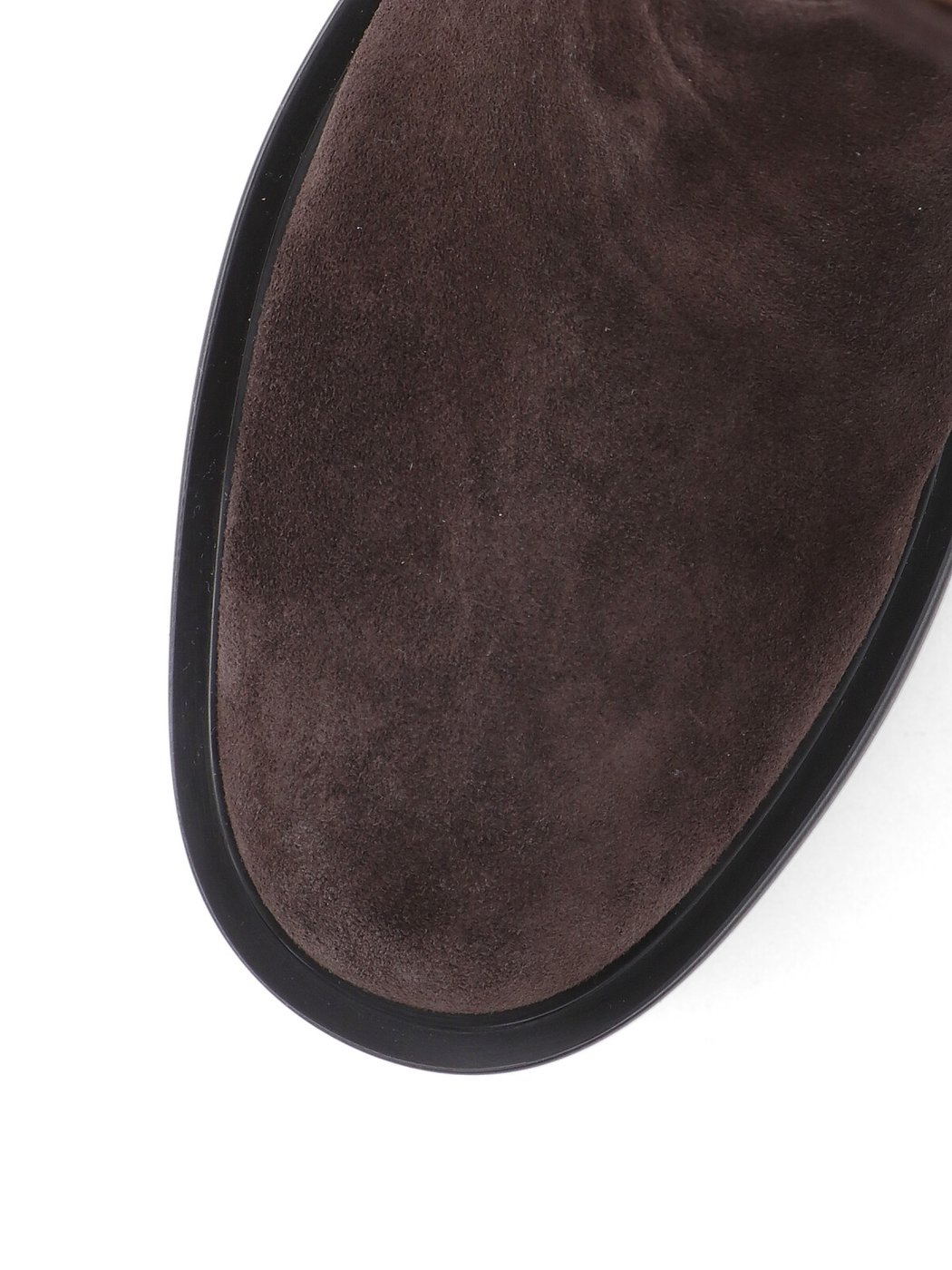 Suede Brown Stivali "Ascott" with Rounded Toe and Slip-On Design